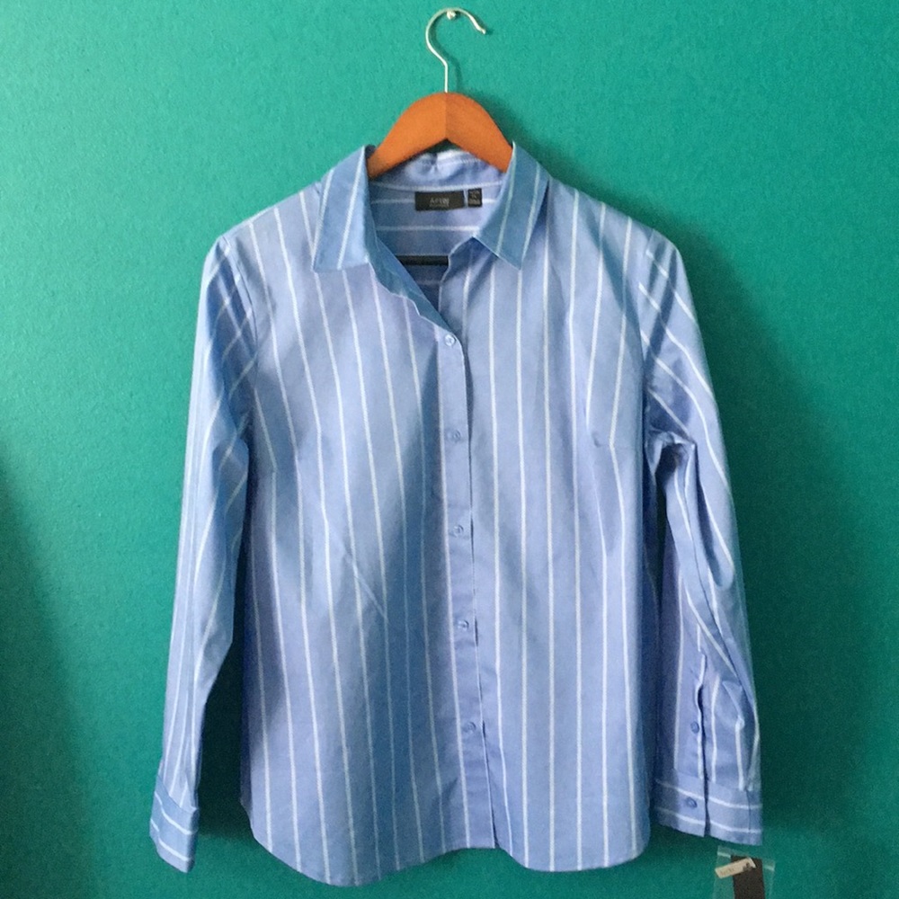 NWT APT.9 Blue & White Button Down